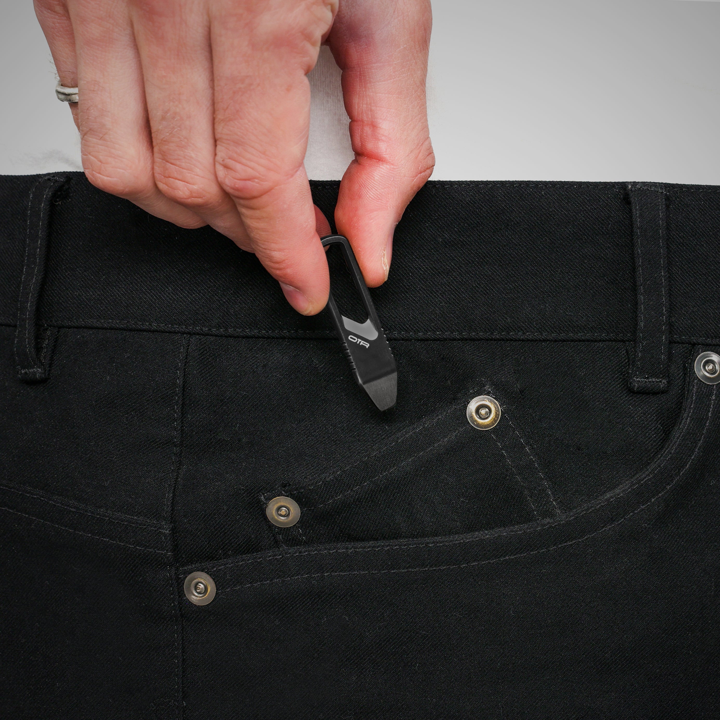 Black Mini Pry and Drive in Pocket