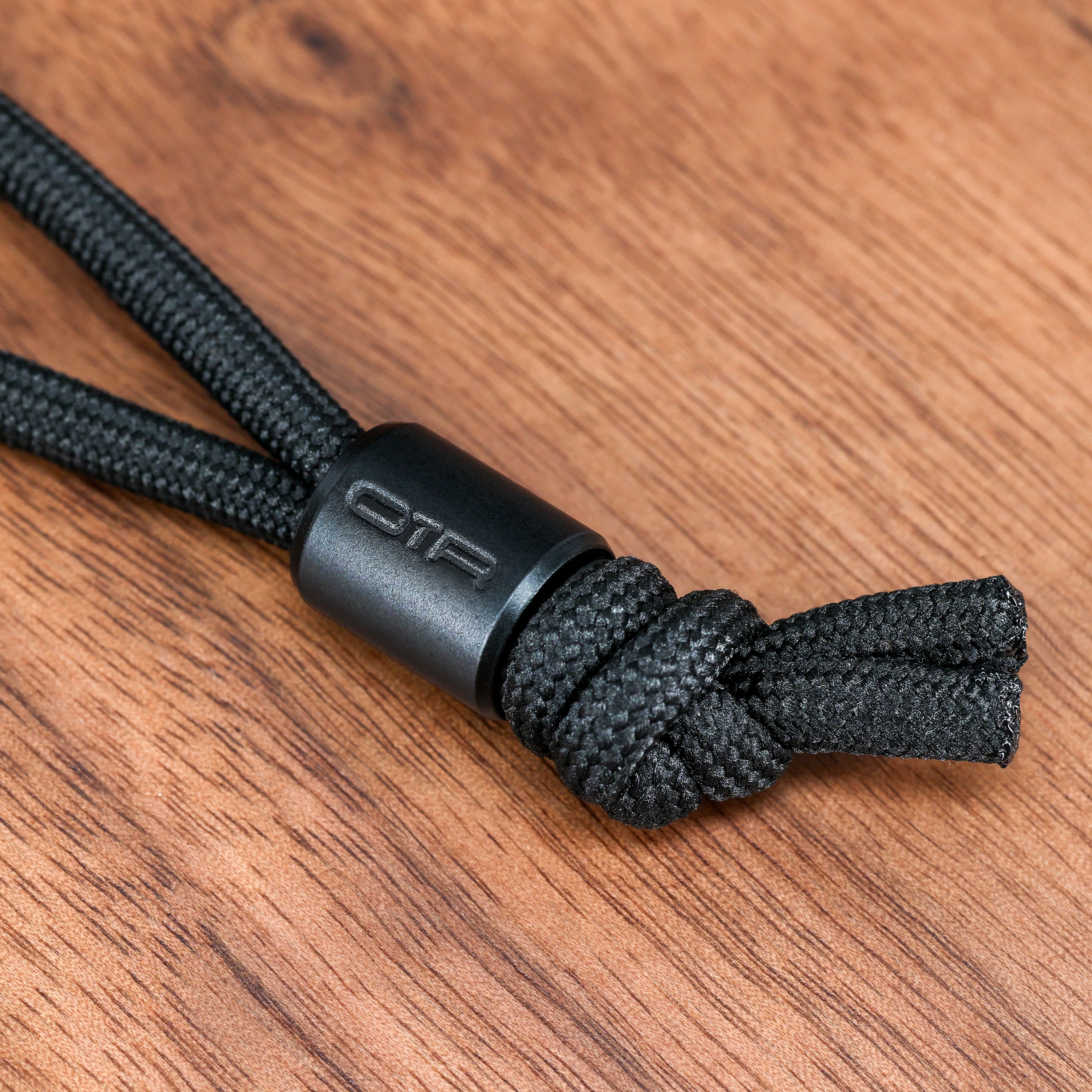 Paracord and Bead Closeup