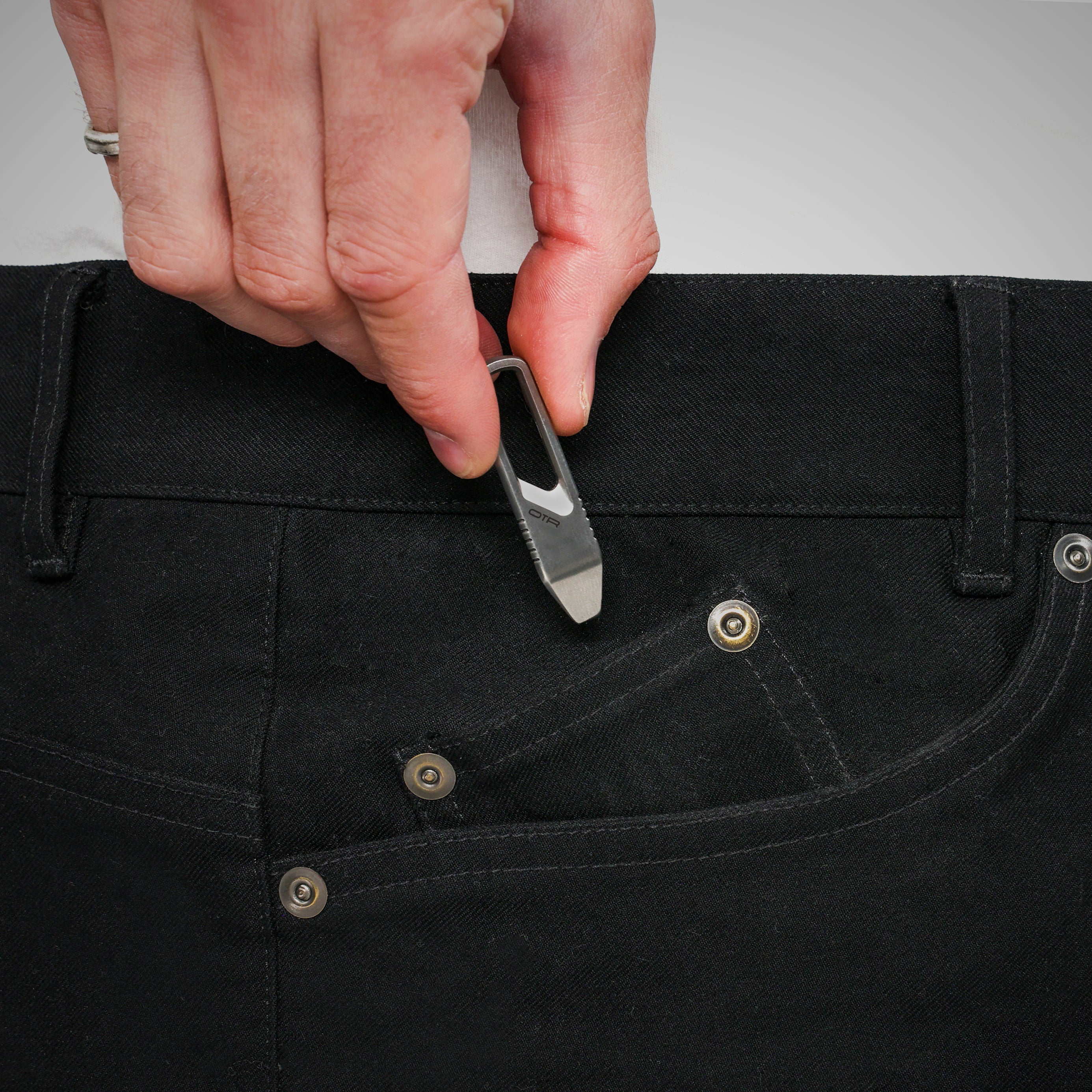 Silver Mini Pry and Drive in Pocket