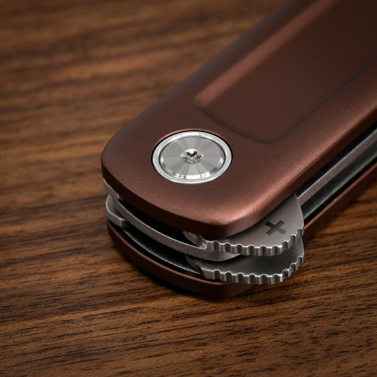 Espresso Bronze Driver Multitool CloseUp