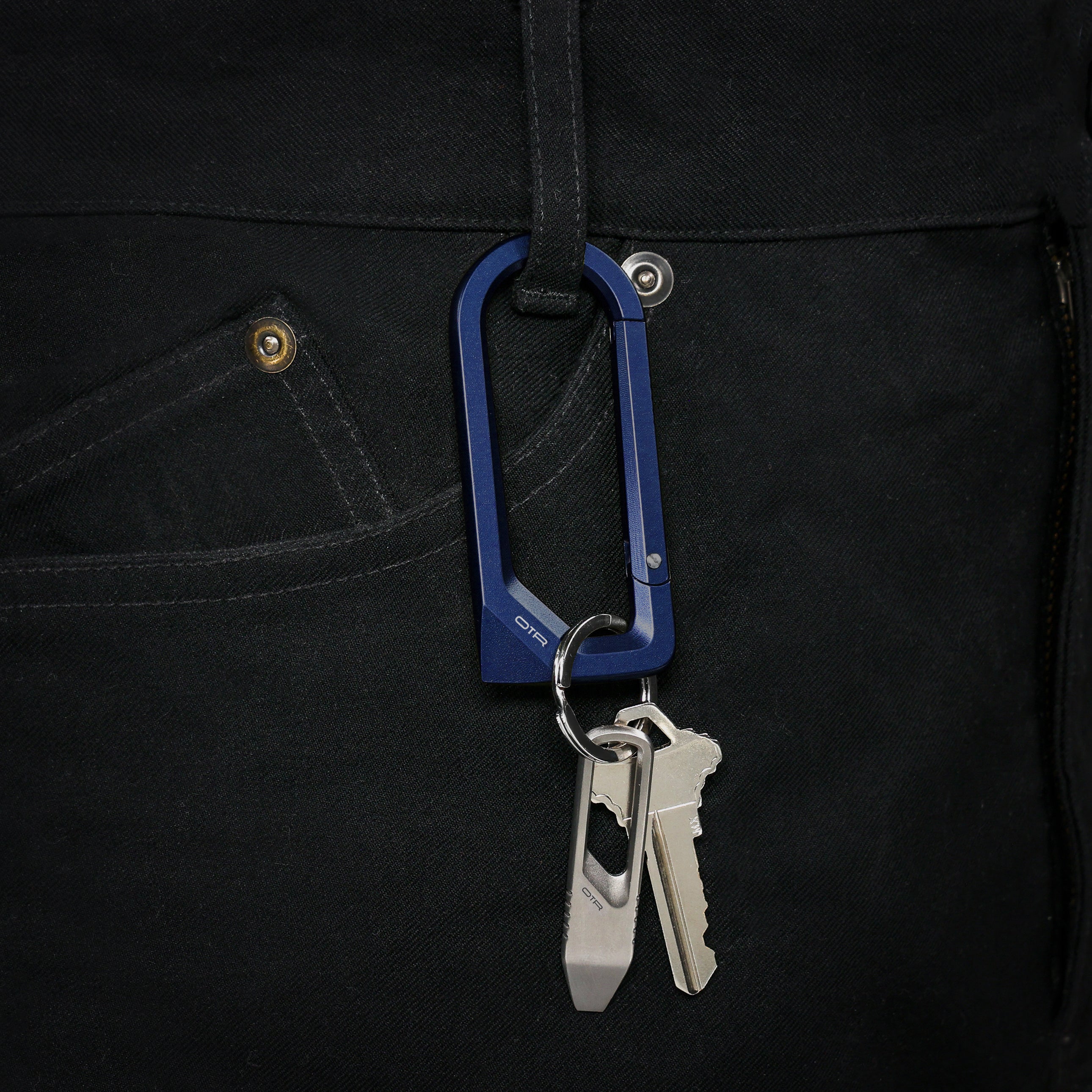 Night Blue Scoring Carabiner on Belt Loop