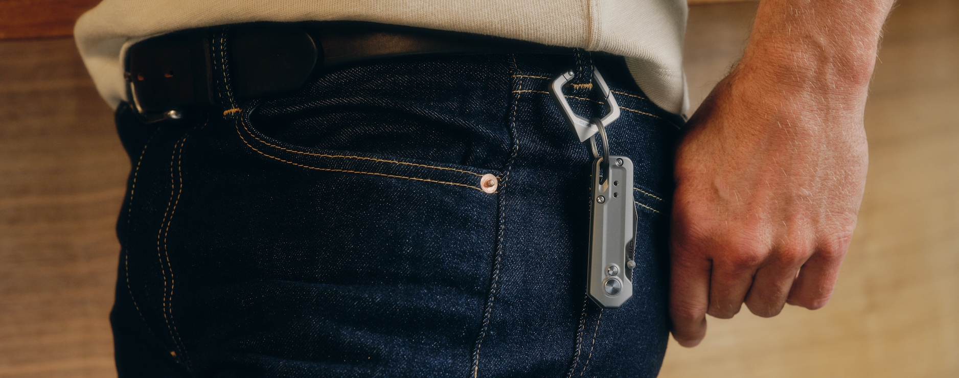 Titanium Squarabiner and Pocket Knife
