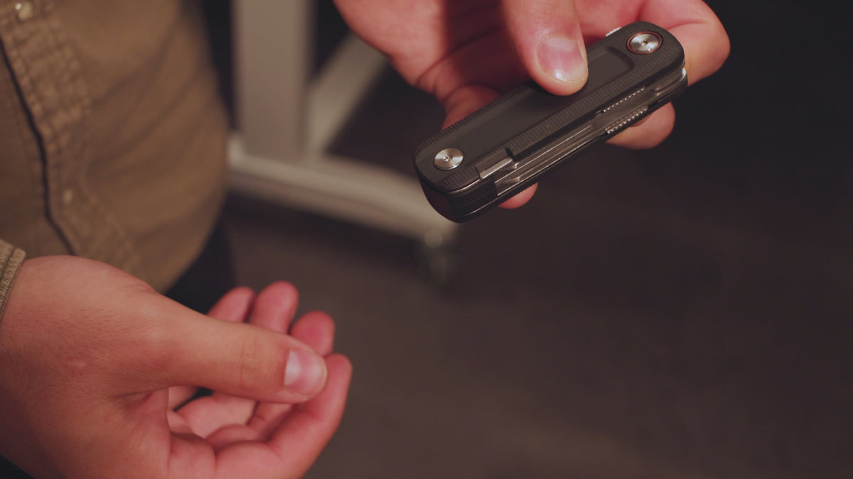 Black Driver Multitool Key Ring